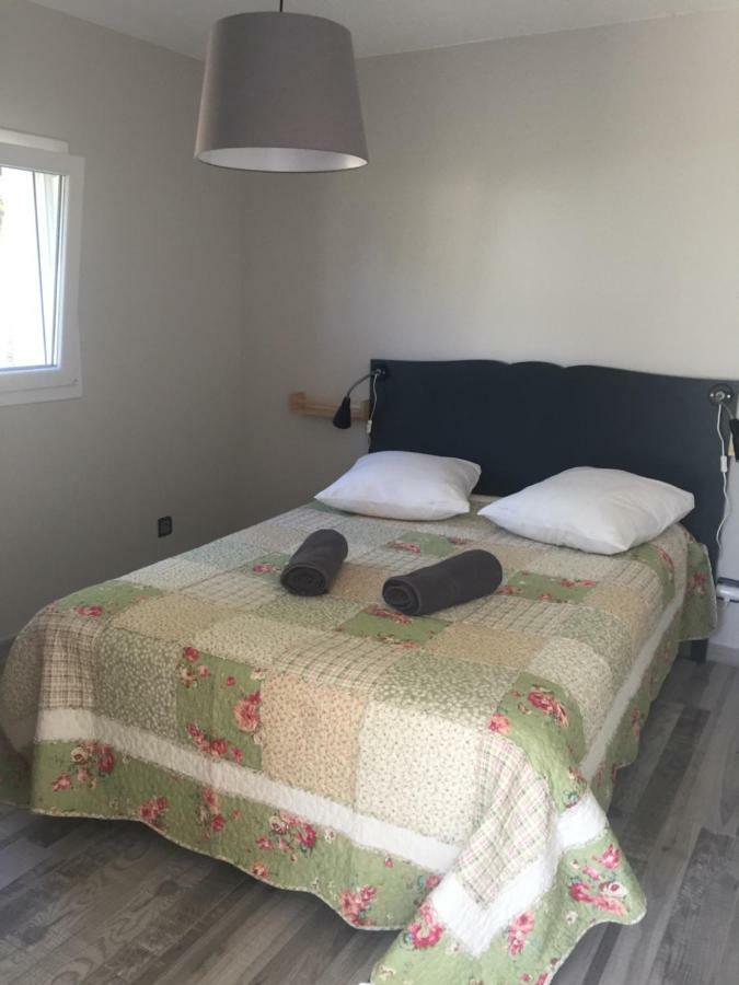 Bed and Breakfast Maébrilu Camargue Provence à Salin-de-Giraud Extérieur photo
